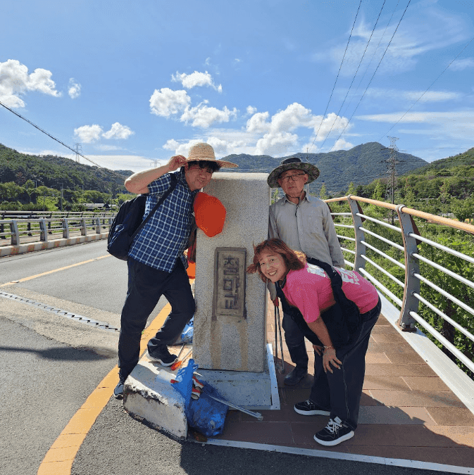 철마천 환경 답사와 쓰레기 줍기1